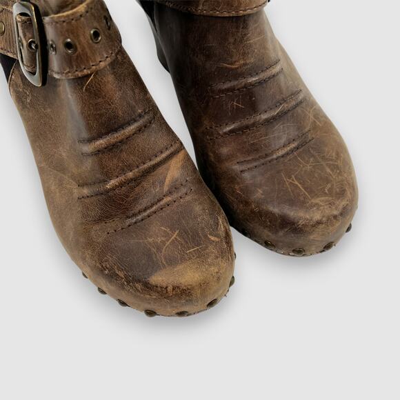 Dansko Brown Distressed Leather Studded Heeled Clog Boots Size 38 - Picture 5 of 9
